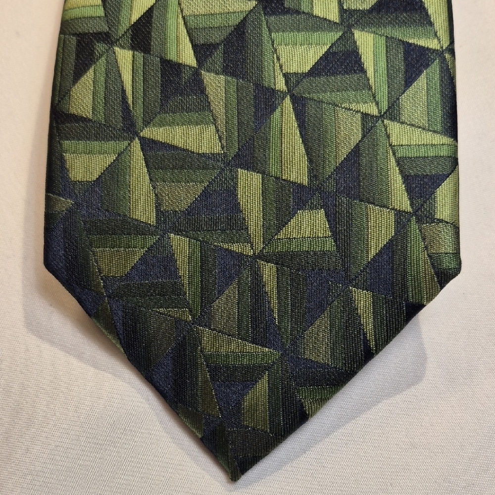 John Ashford 100% Polyester Green and Black Geometric Mens Neck Tie